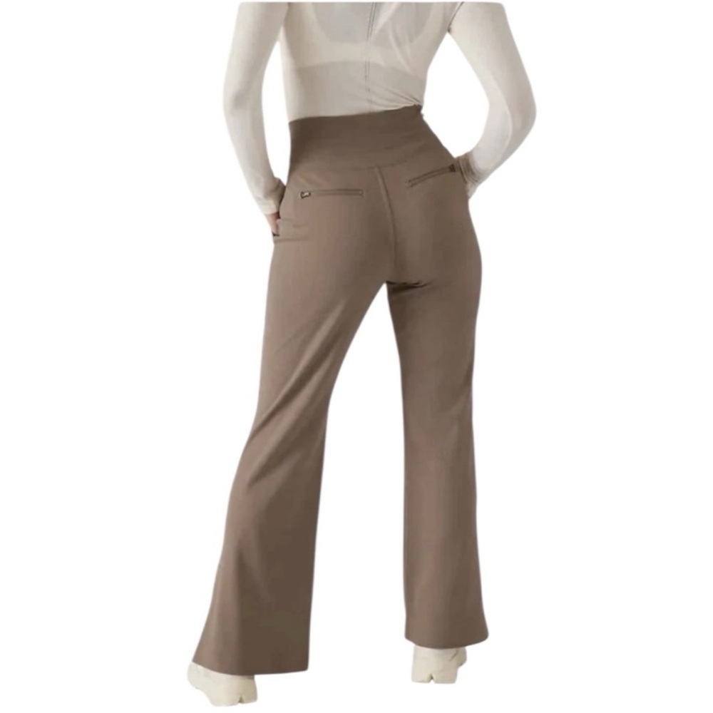 NWOT Athleta Venice bootcut Flare yoga Pants trousers taupe size large - Picture 2 of 3